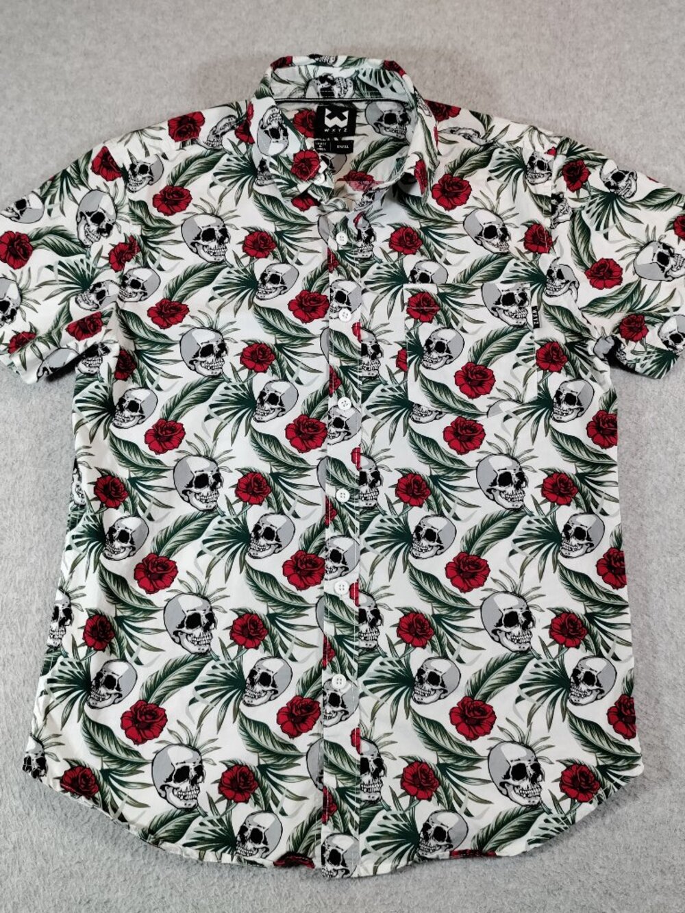 WXYZ MFG CO Mens Small Skull Rose Palm Button Down Shirt 100% Cotton